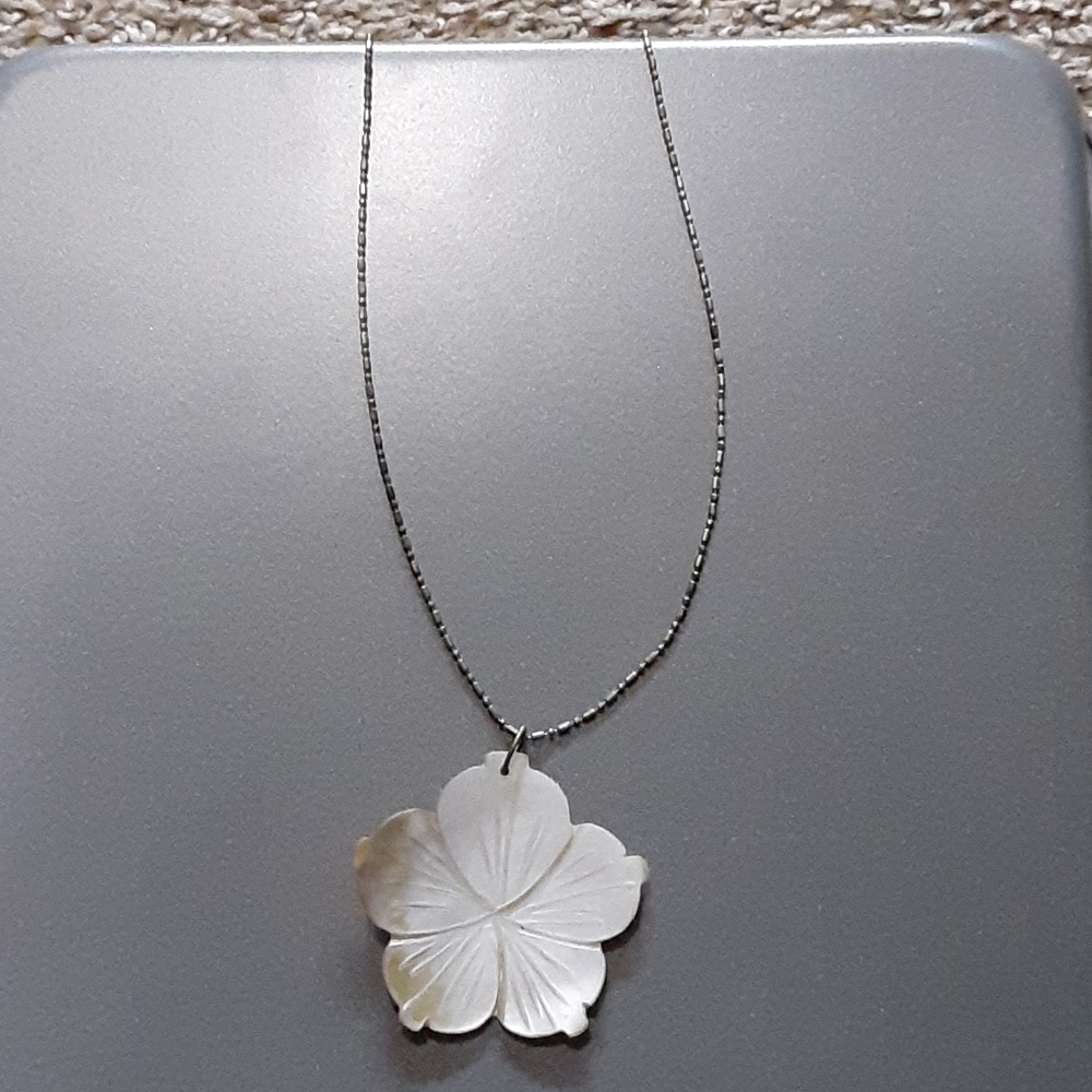 Brand New bundle Women's Maurice's brand Neclaces - Picture 2 of 4